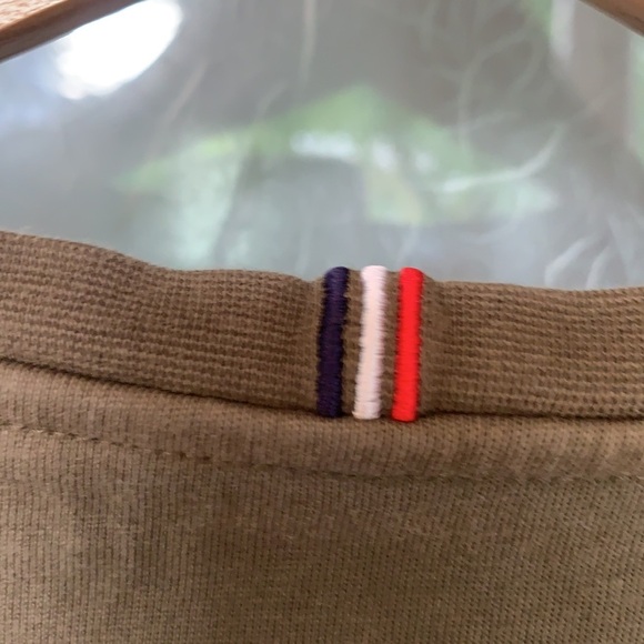 Les Deux Copenhagen Olive Green T-Shirt - Picture 5 of 6